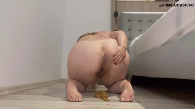 Big ass poops on the floor